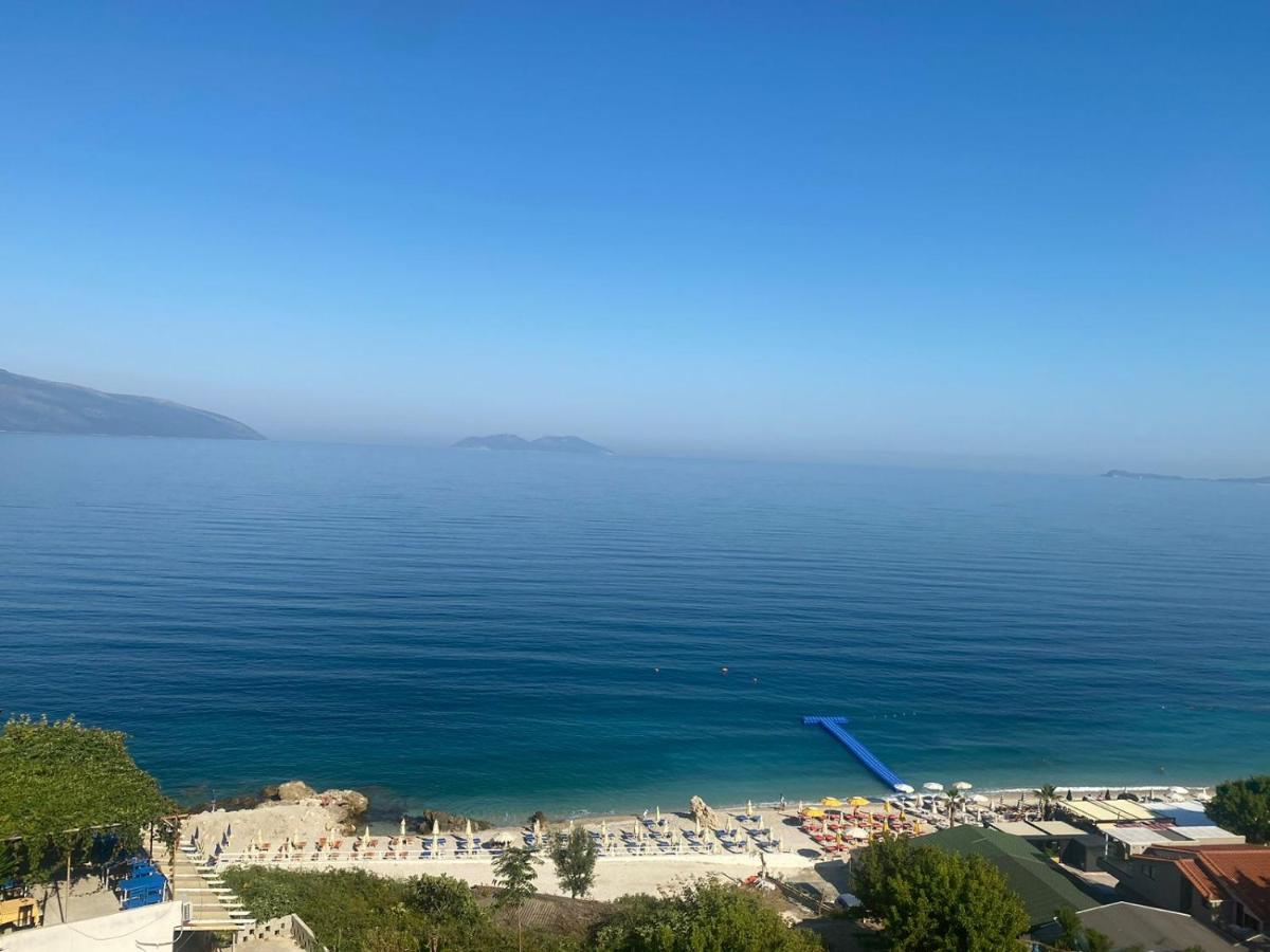 Sunny Hill Apartment Vlorë Buitenkant foto
