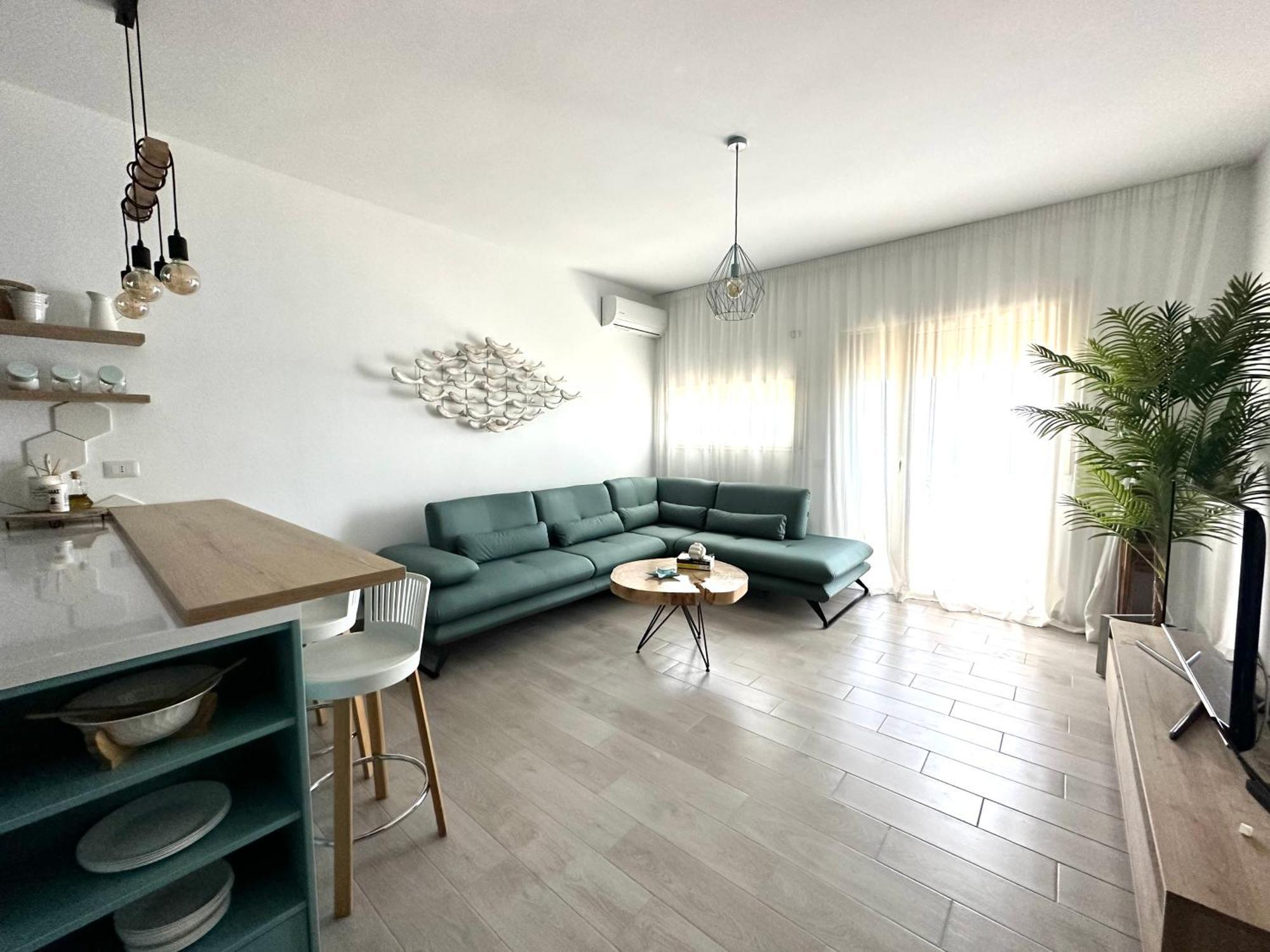 Sunny Hill Apartment Vlorë Buitenkant foto